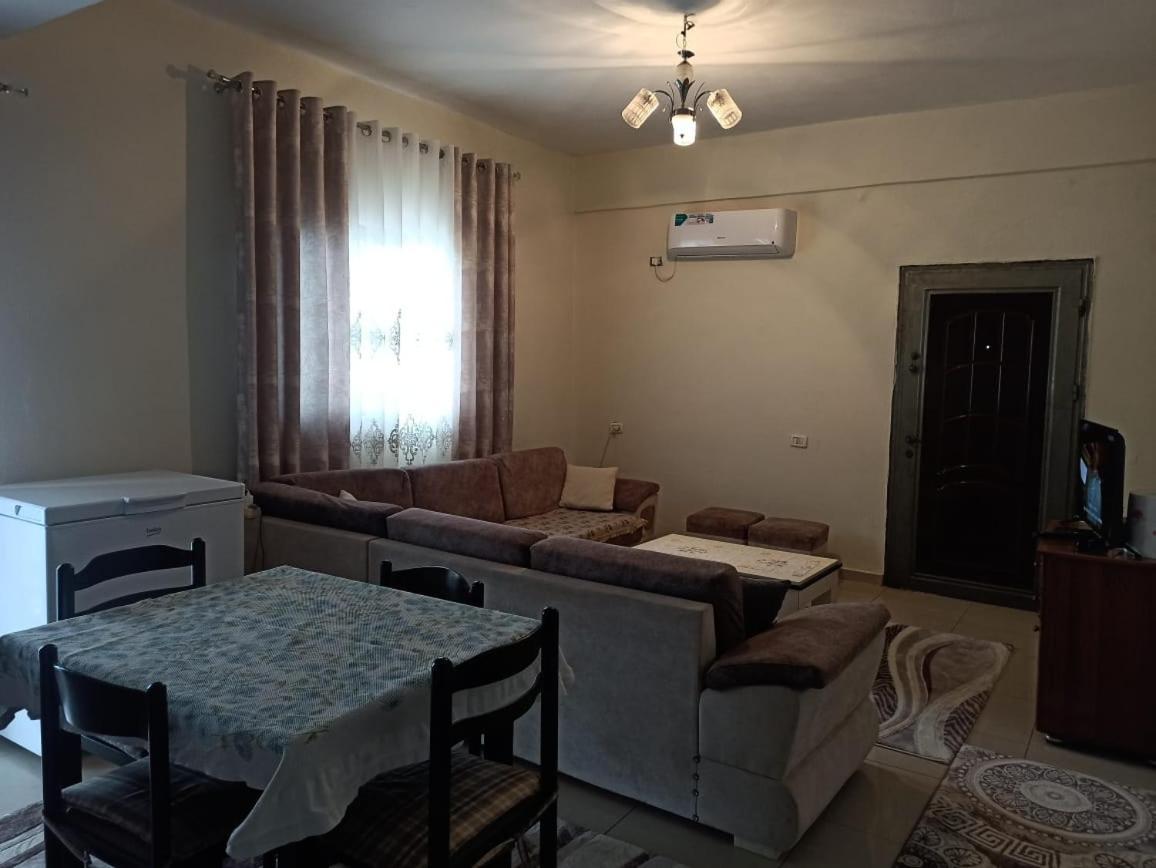 Villa Neimi Ксамил Екстериор снимка